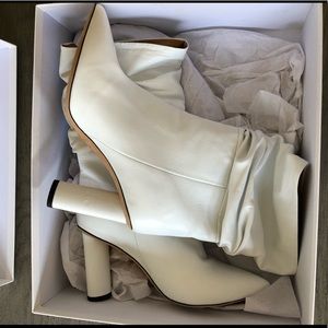 IRO SHONEL WHITE ANKLE BOOTS SIZE 39 BRAND NEW